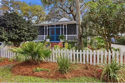 57 Henderson Avenue, Savannah, GA 31406 - Photo 1