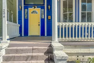206 W 39th St, Savannah, GA 31401 - Photo 4