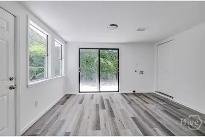 8508 Clarke Avenue, Savannah, GA 31406 - Photo 14