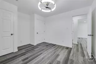 8508 Clarke Ave, Savannah, GA 31406 - Photo 18