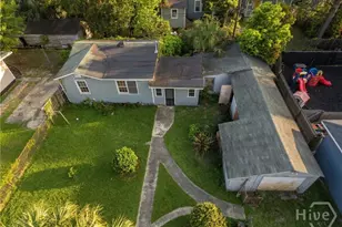 215 W 59th St, Savannah, GA 31405 - Photo 2