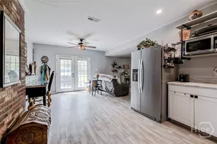 423 Pioneer Rd, Hinesville, GA 31313 - Photo 28