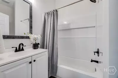 2121 Harden Street, Savannah, GA 31415 - Photo 16