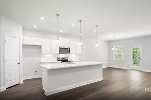 386 Monterey Loop, Richmond Hill, GA 31324 - Photo 4