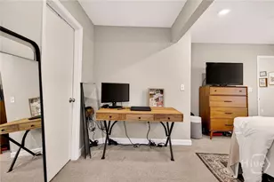 206 E 65th St, Savannah, GA 31405 - Photo 22