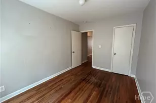 1225 E 55th St, Savannah, GA 31404 - Photo 8