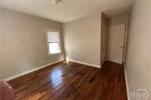 1225 E 55th St, Savannah, GA 31404 - Photo 10