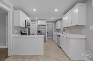 4 Sheridan Cir, Savannah, GA 31405 - Photo 16