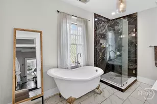 416 W 36th St, Savannah, GA 31401 - Photo 30