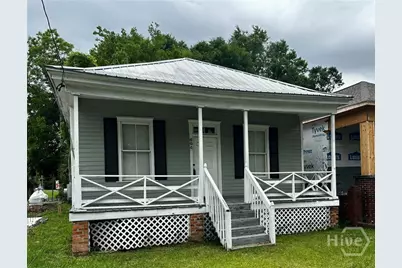 604 E 33rd Street, Savannah, GA 31401 - Photo 1