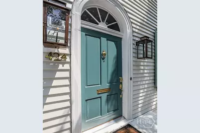 424 E President Street, Savannah, GA  - Photo 4