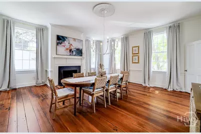 424 E President Street, Savannah, GA  - Photo 8