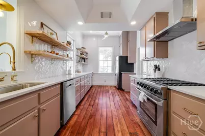 424 E President Street, Savannah, GA  - Photo 10