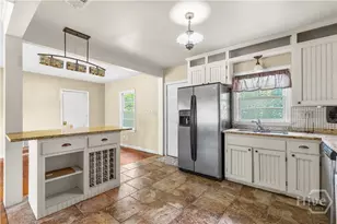 1809 DeLesseps Ave, Savannah, GA 31404 - Photo 8