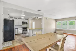 1809 DeLesseps Ave, Savannah, GA 31404 - Photo 10