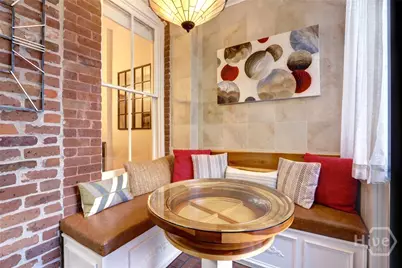 220 E State Street, Savannah, GA 31401 - Photo 24