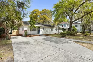 2238 Hanson St, Savannah, GA 31404 - Photo 2