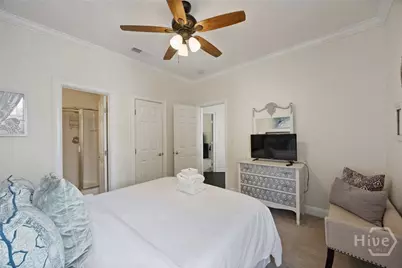 506 E Broughton Street, Savannah, GA 31401 - Photo 28