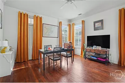 225 W 41st Street, Savannah, GA 31401 - Photo 8