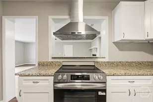 1569 Groover Rd, Hinesville, GA 31313 - Photo 16