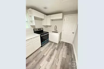 2023 Gugel Street, Savannah, GA 31415 - Photo 8