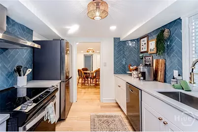 424 E President Street, Savannah, GA 31401 - Photo 38