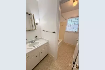 139 E 55th Street, Savannah, GA 31406 - Photo 10