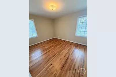 139 E 55th Street, Savannah, GA 31406 - Photo 8