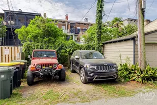 216 W Bolton St, Savannah, GA 31401 - Photo 28