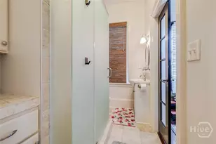 216 W Bolton St, Savannah, GA 31401 - Photo 36