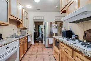 216 W Bolton St, Savannah, GA 31401 - Photo 18