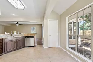 2 Oemler Ct E, Savannah, GA 31410 - Photo 14
