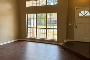 2 Oemler Ct E, Savannah, GA 31410 - Photo 8