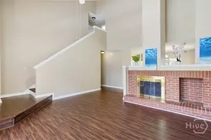 2 Oemler Ct E, Savannah, GA 31410 - Photo 10