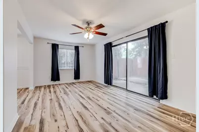 527 Tibet Avenue #11, Savannah, GA 31406 - Photo 8
