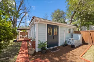 629 E 38th St, Savannah, GA 31401 - Photo 18