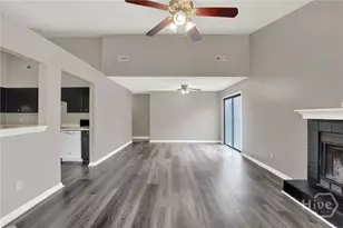 1371 Forest Lake Dr, Hinesville, GA 31313 - Photo 12
