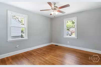 2403 E 37th Street, Savannah, GA 31404 - Photo 24