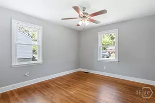 2403 E 37th St, Savannah, GA 31404 - Photo 24