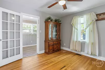 2403 E 37th Street, Savannah, GA 31404 - Photo 12