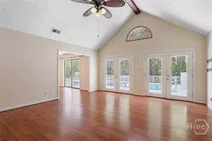 1765 Grove Point Rd, Savannah, GA 31419 - Photo 4