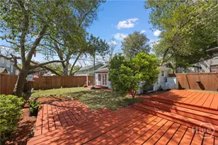 629 E 38th St, Savannah, GA 31401 - Photo 28