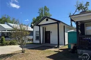 1715 Dunn St, Savannah, GA 31415 - Photo 2