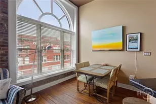 110 Barnard St, Savannah, GA 31401 - Photo 2