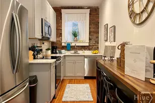 210 E State St, Savannah, GA 31401 - Photo 2