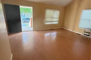 632 W 31st St, Savannah, GA 31415 - Photo 14