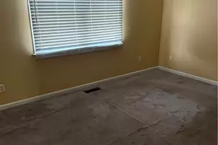 632 W 31st St, Savannah, GA 31415 - Photo 10