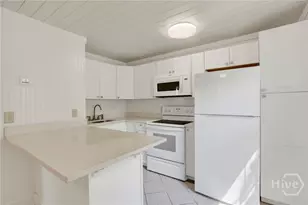 856 E 35th St, Savannah, GA 31401 - Photo 46