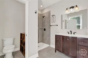 856 E 35th St, Savannah, GA 31401 - Photo 22