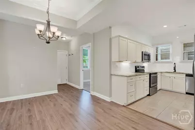 856 E 35th Street, Savannah, GA 31401 - Photo 8